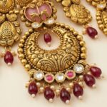 18K Gold Antique Necklace Set (83.320 gm) - Royal Maharani Heritage Design - Image 4