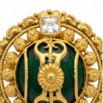 Women’s 22K Gold Ring - Royal Green Stone Antique Design with Detailed Work (7.220 gm Net) - Image 3